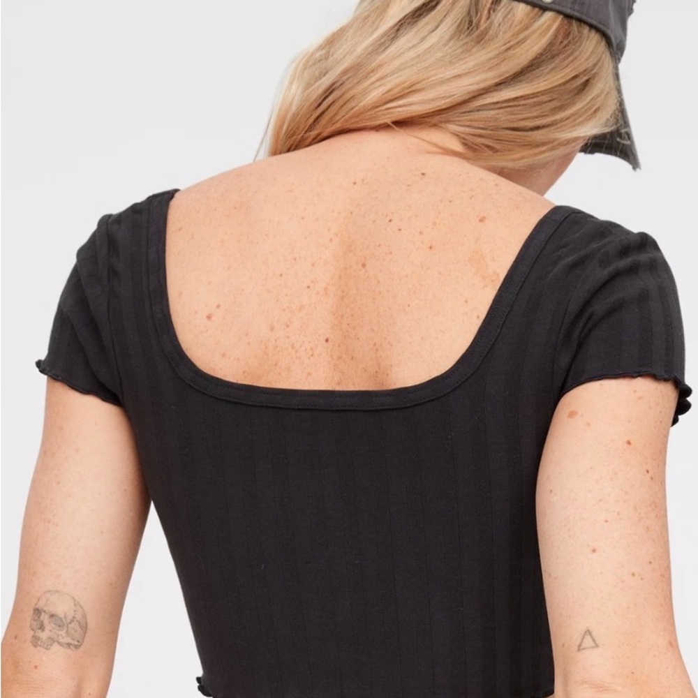 Offline by Aerie OG Groove Crop Top in Tea Rose, size Small, NWT - Picture 8 of 9